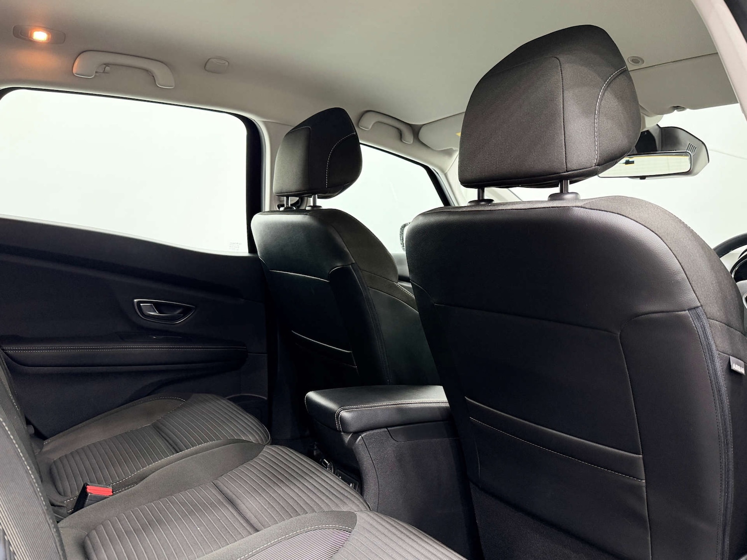 Used Renault Scenic 2018 for sale - 77227821: Photo 16