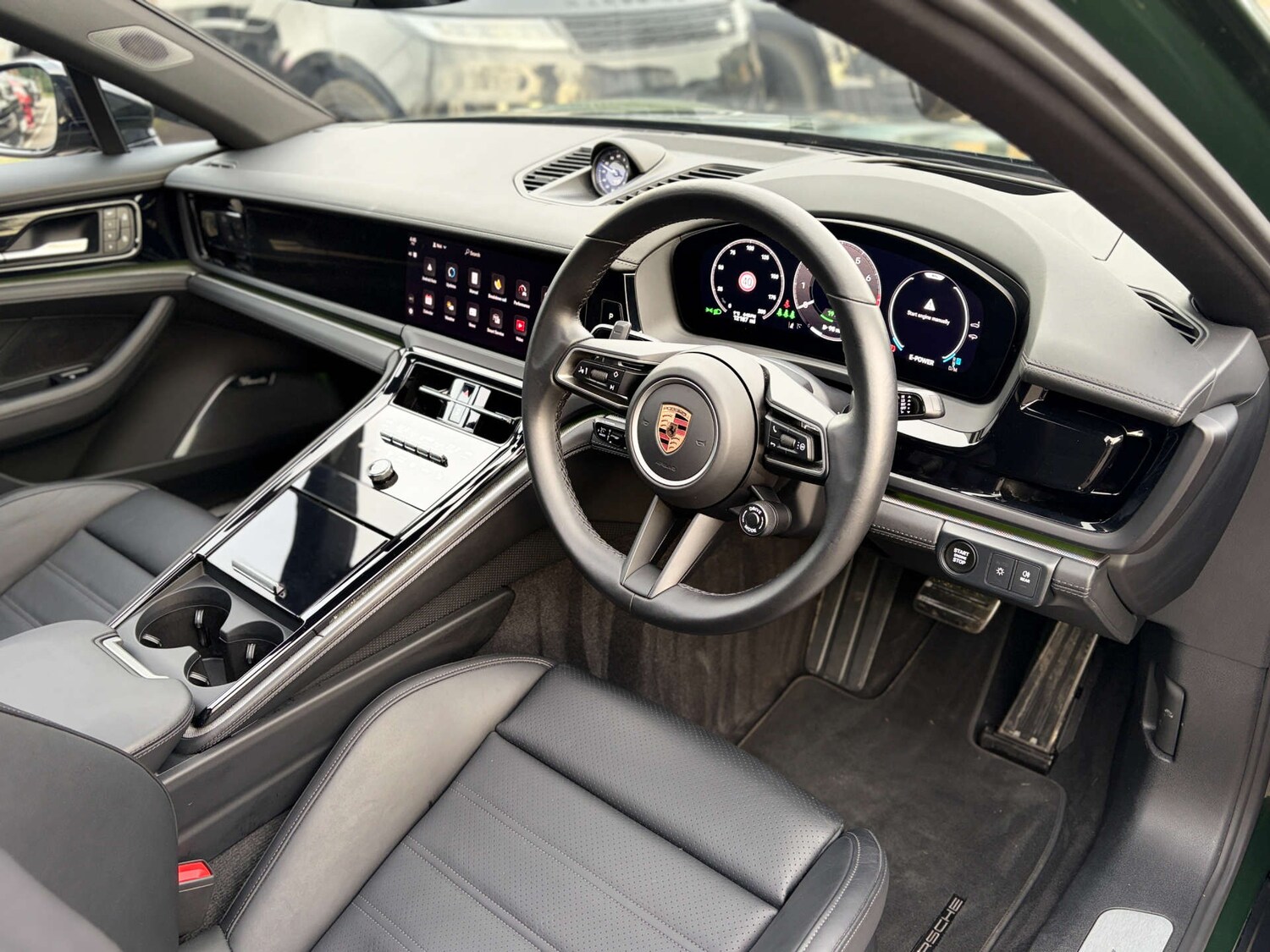 Used Porsche Panamera 2024 for sale - 77877347: Photo 13