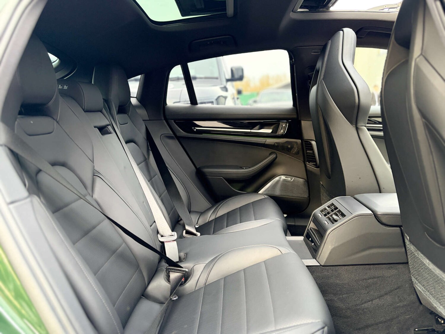 Used Porsche Panamera 2024 for sale - 77877347: Photo 18