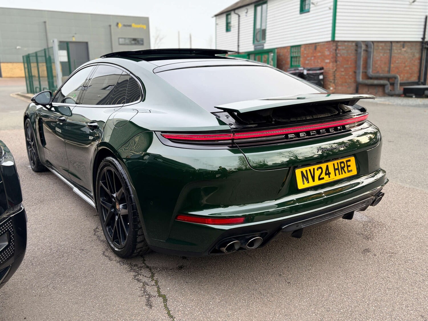 Used Porsche Panamera 2024 for sale - 77877347: Photo 7