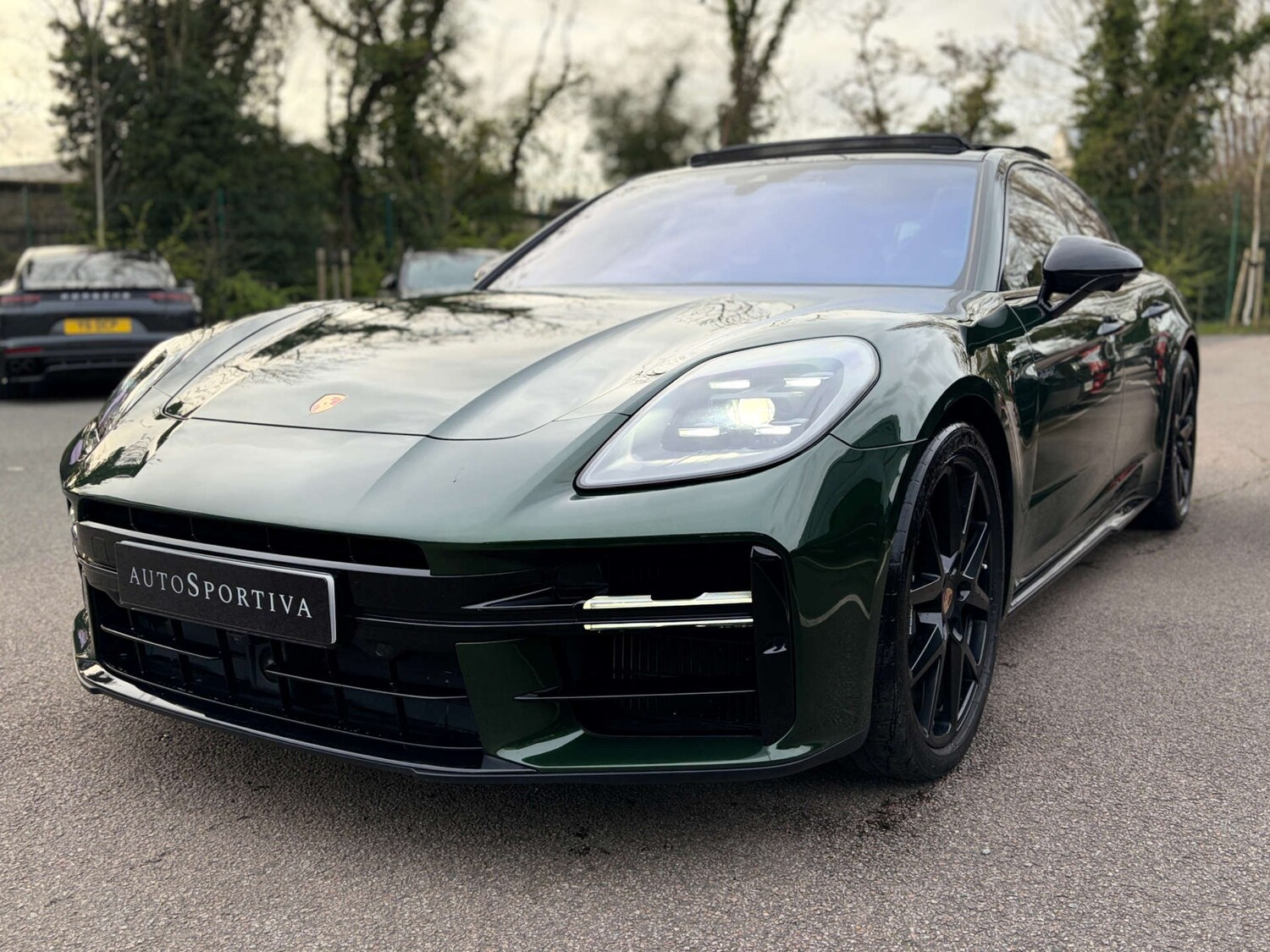 Used Porsche Panamera 2024 for sale - 77877347: Photo 8