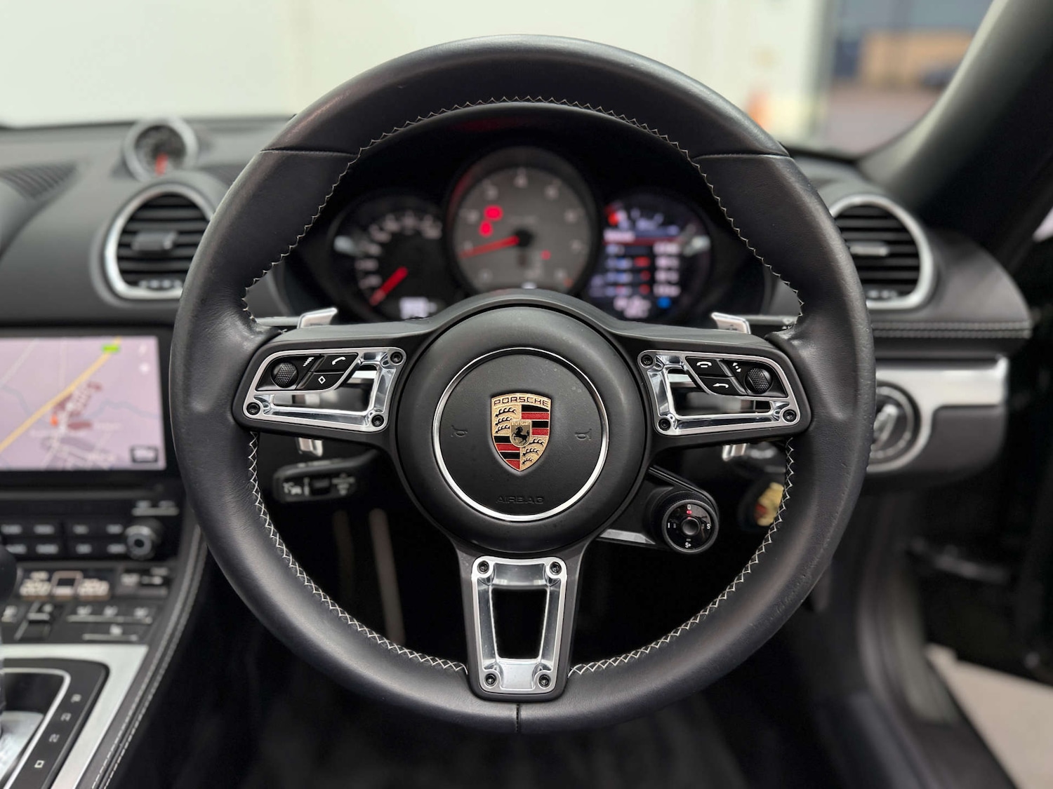 Used Porsche Boxster 2023 for sale - 77833946: Photo 24