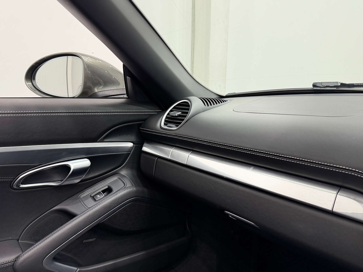 Used Porsche Boxster 2023 for sale - 77833946: Photo 42