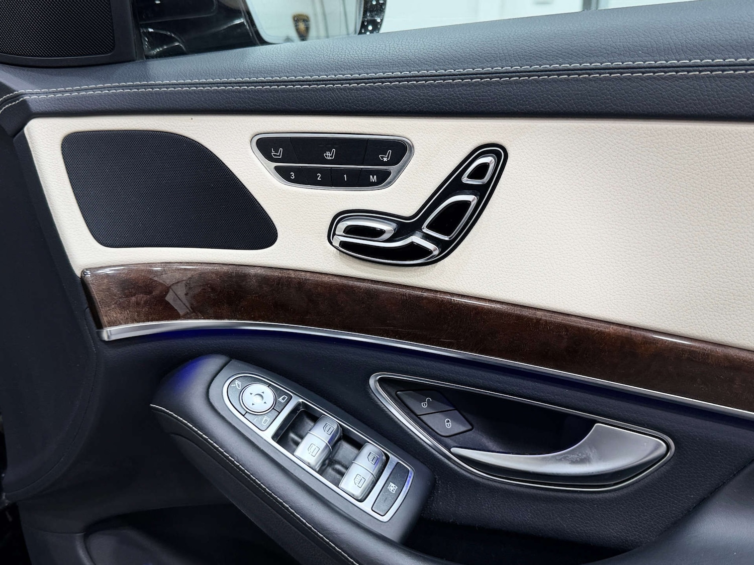 Used Mercedes-Benz S Class 2017 for sale - 77946343: Photo 30