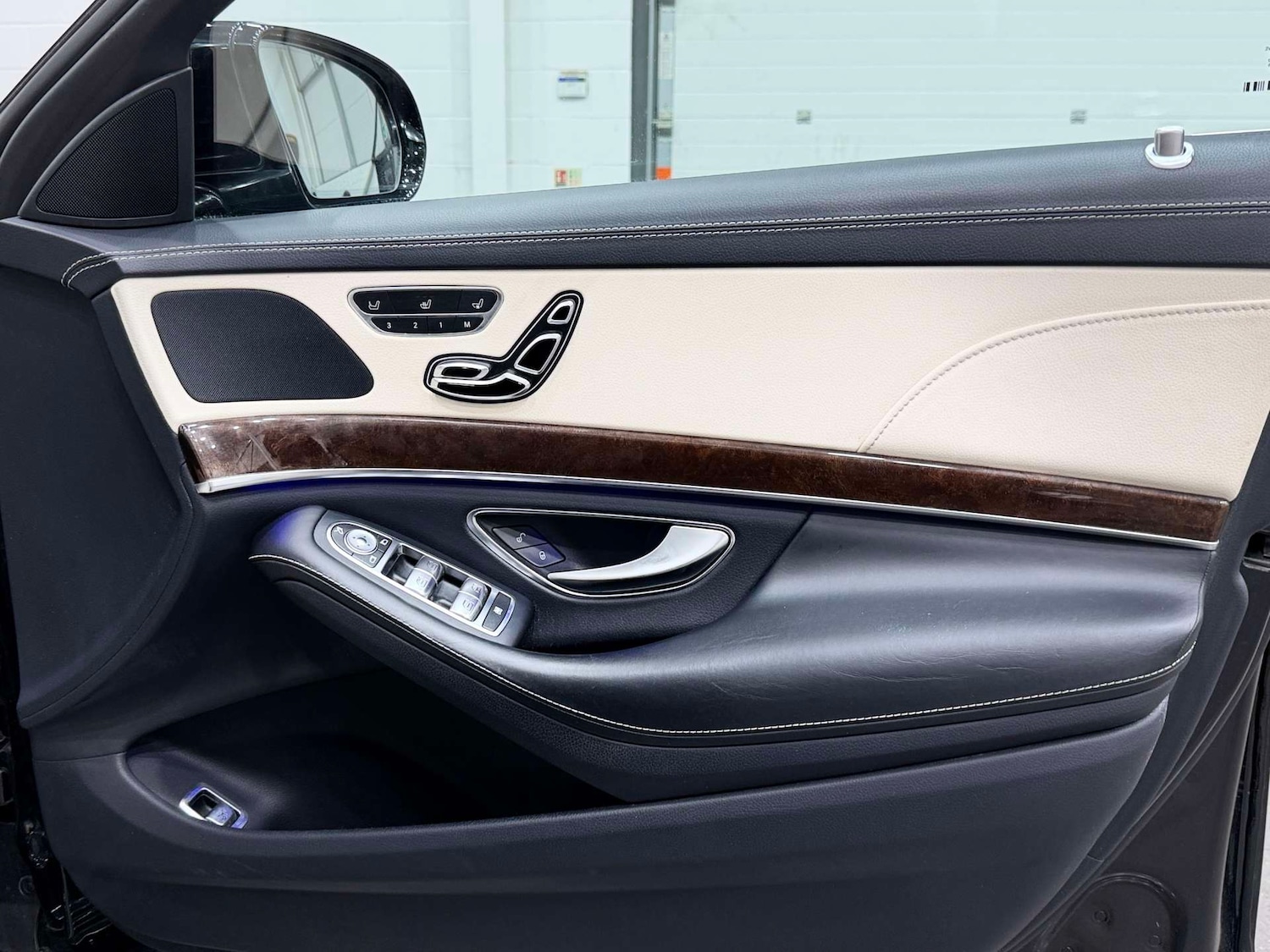 Used Mercedes-Benz S Class 2017 for sale - 77946343: Photo 31