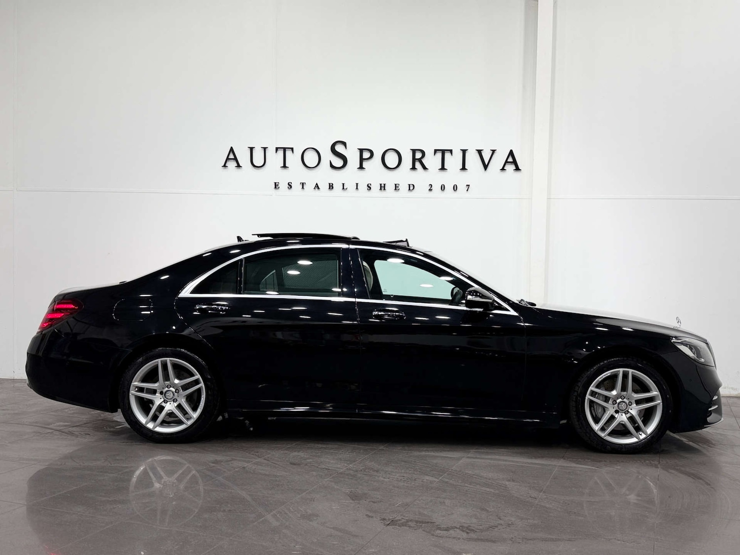 Used Mercedes-Benz S Class 2017 for sale - 77946343: Photo 6