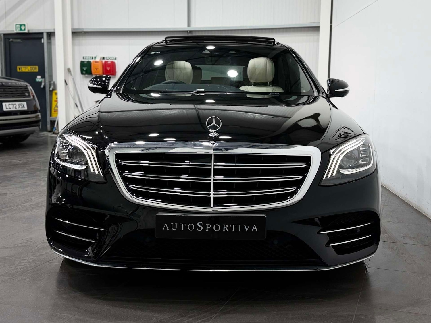 Used Mercedes-Benz S Class 2017 for sale - 77946343: Photo 8