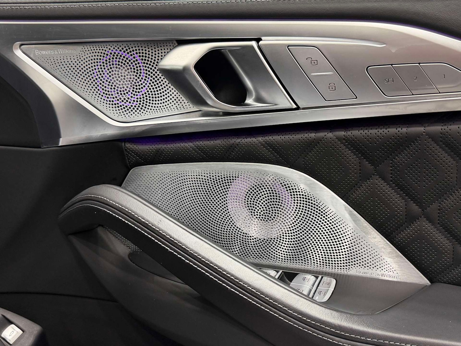 Used BMW M8 2021 for sale - 77833853: Photo 23