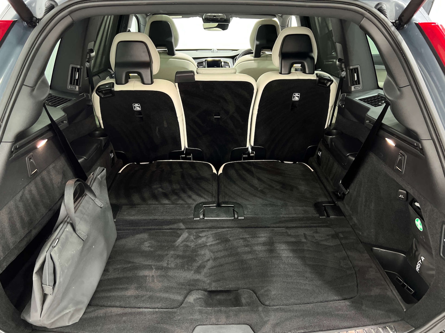 Used Volvo XC90 2020 for sale - 76115724: Photo 29