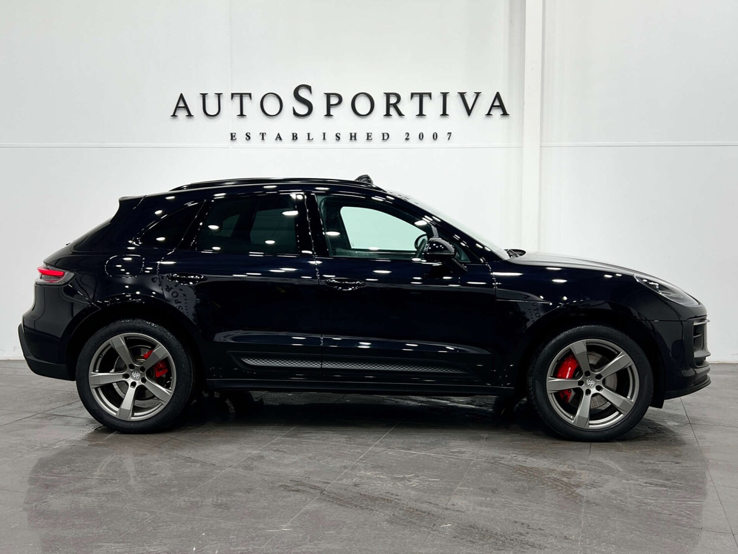 Used Porsche Macan 2025 for sale - 78080669: Photo 6