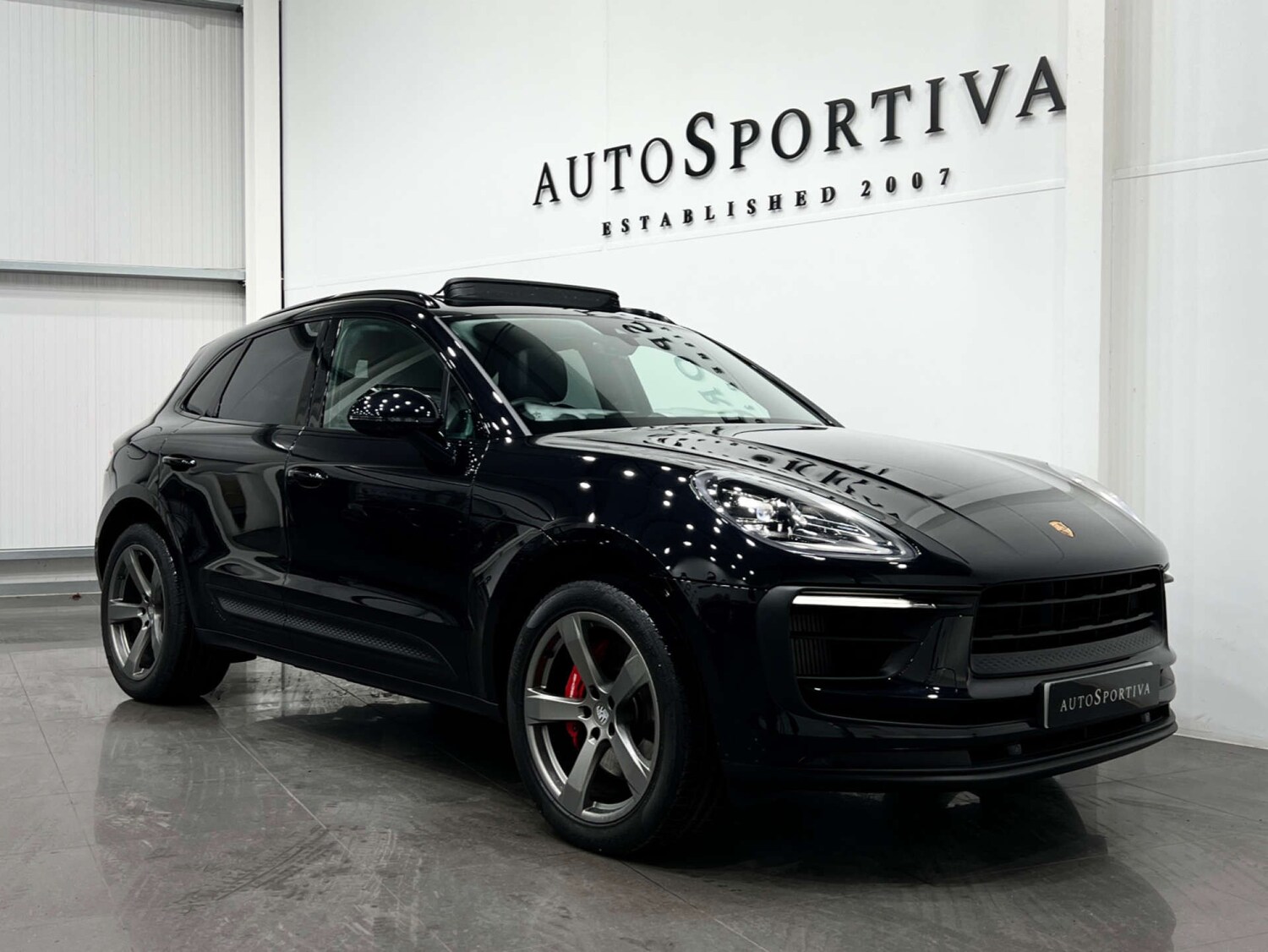 Used Porsche Macan 2025 for sale - 78080669: Photo 7