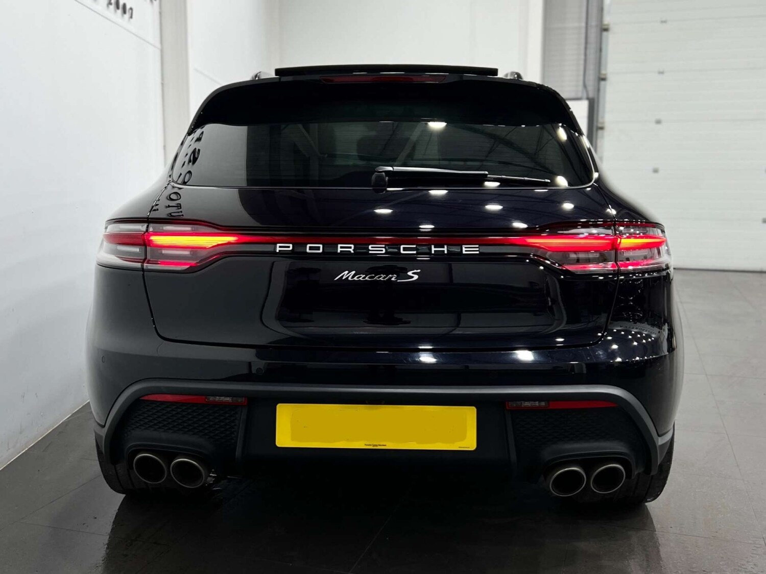 Used Porsche Macan 2025 for sale - 78080669: Photo 9