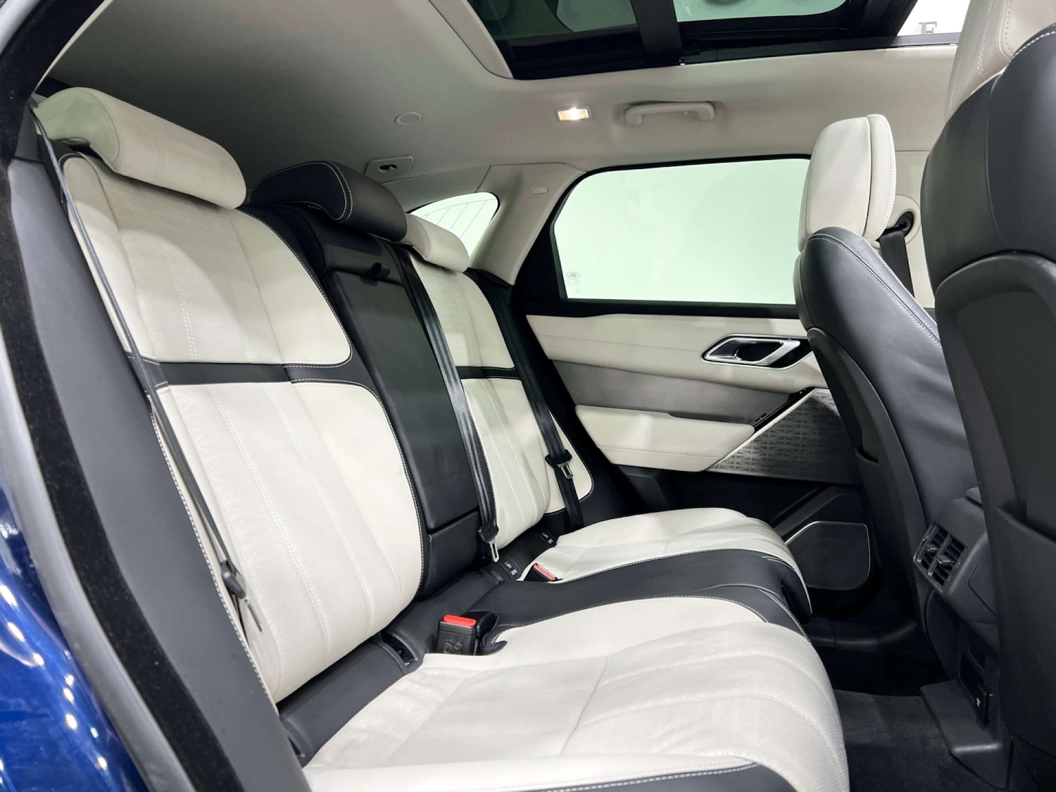 Used Land Rover Range Rover Velar 2021 for sale - 77730163: Photo 15