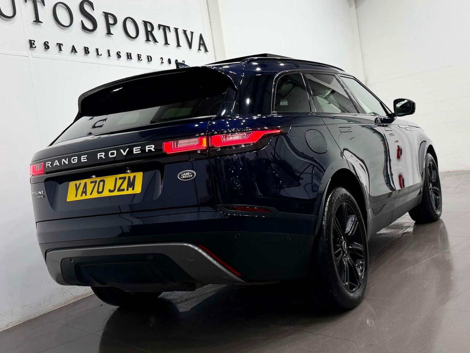 Used Land Rover Range Rover Velar 2021 for sale - 77730163: Photo 24