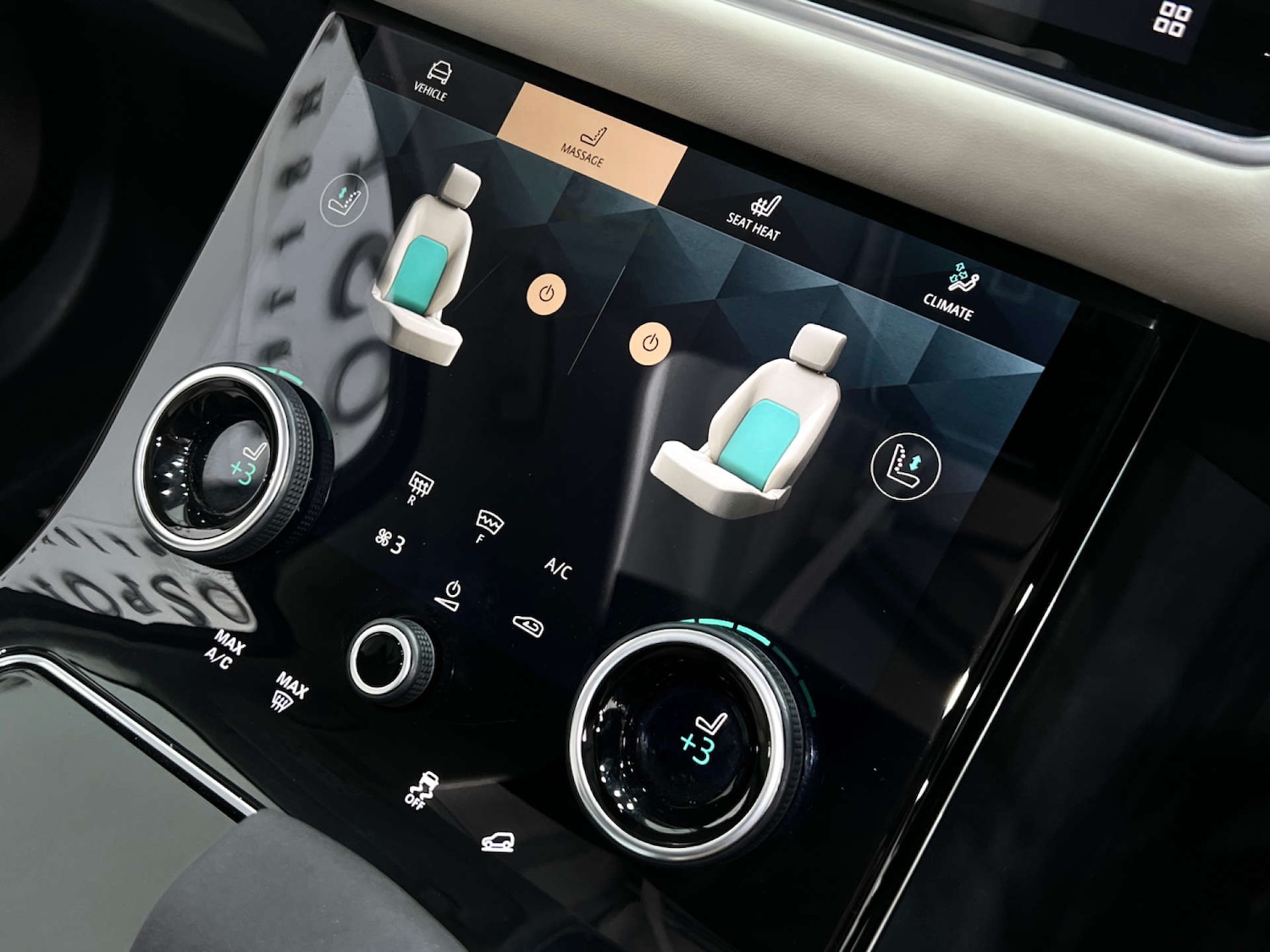 Used Land Rover Range Rover Velar 2021 for sale - 77730163: Photo 42