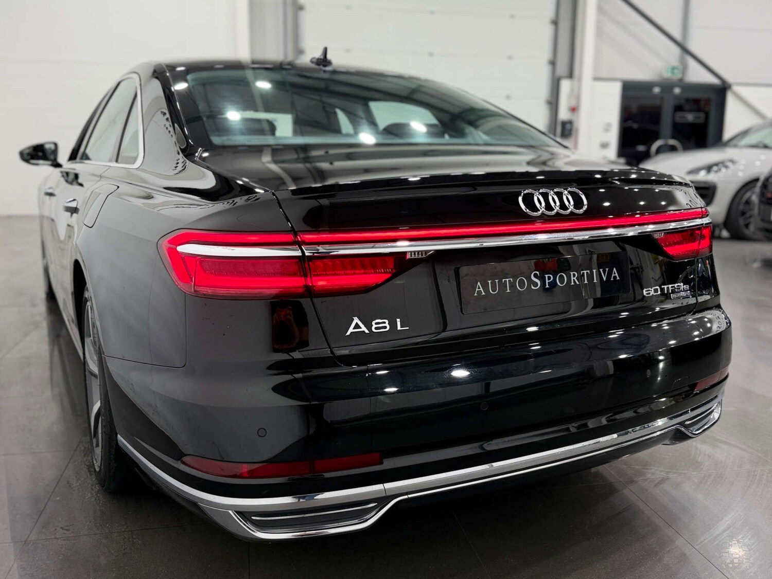 Used Audi A8 2020 for sale - 77022464: Photo 11