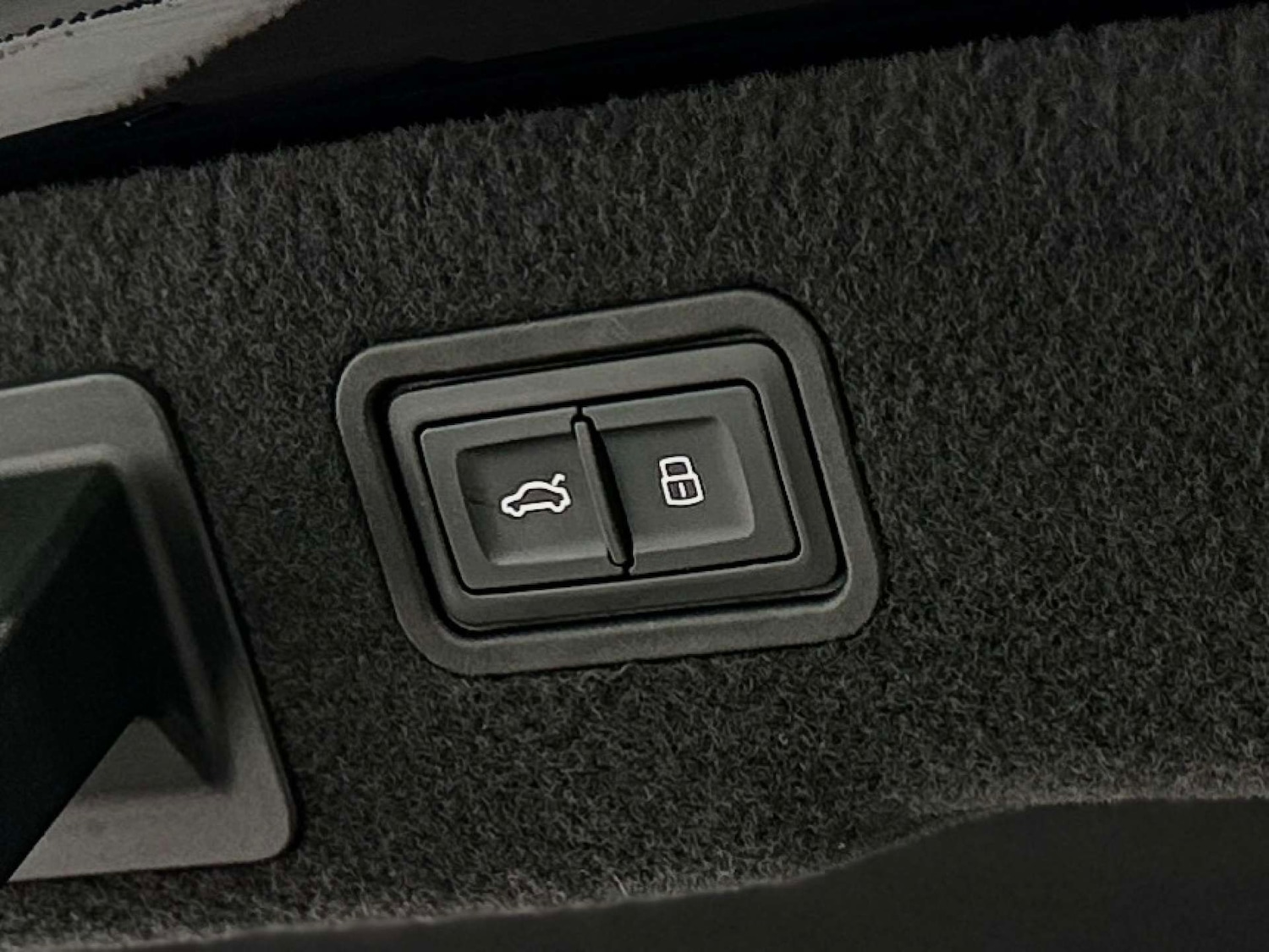 Used Audi A8 2020 for sale - 77022464: Photo 29