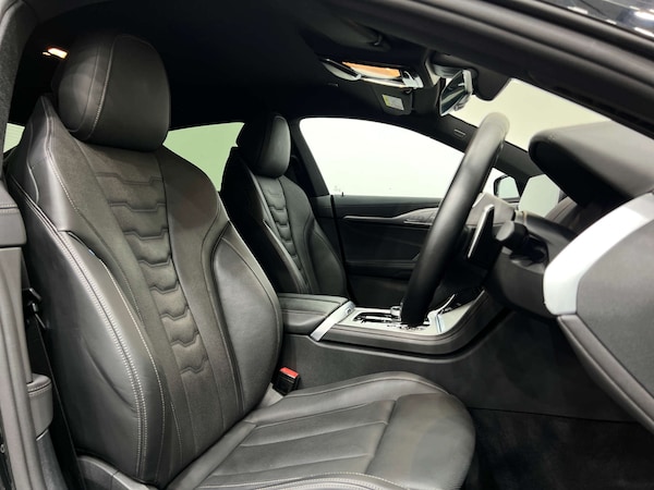Used BMW 8 Series 2022 for sale - 76220591: Photo 14