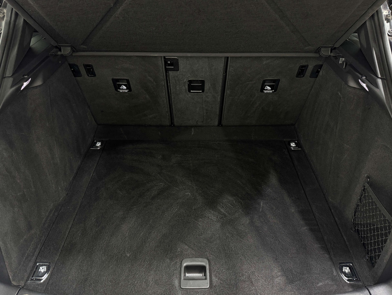 Used Porsche Macan 2023 for sale - 77038524: Photo 29