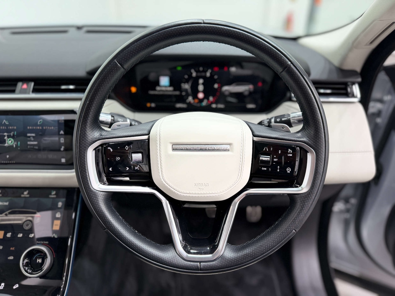 Used Land Rover Range Rover Velar 2022 for sale - 77022485: Photo 23