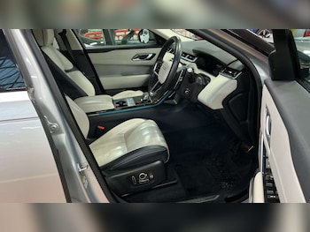 Used Land Rover Range Rover Velar 2022 for sale - 77022485: Photo