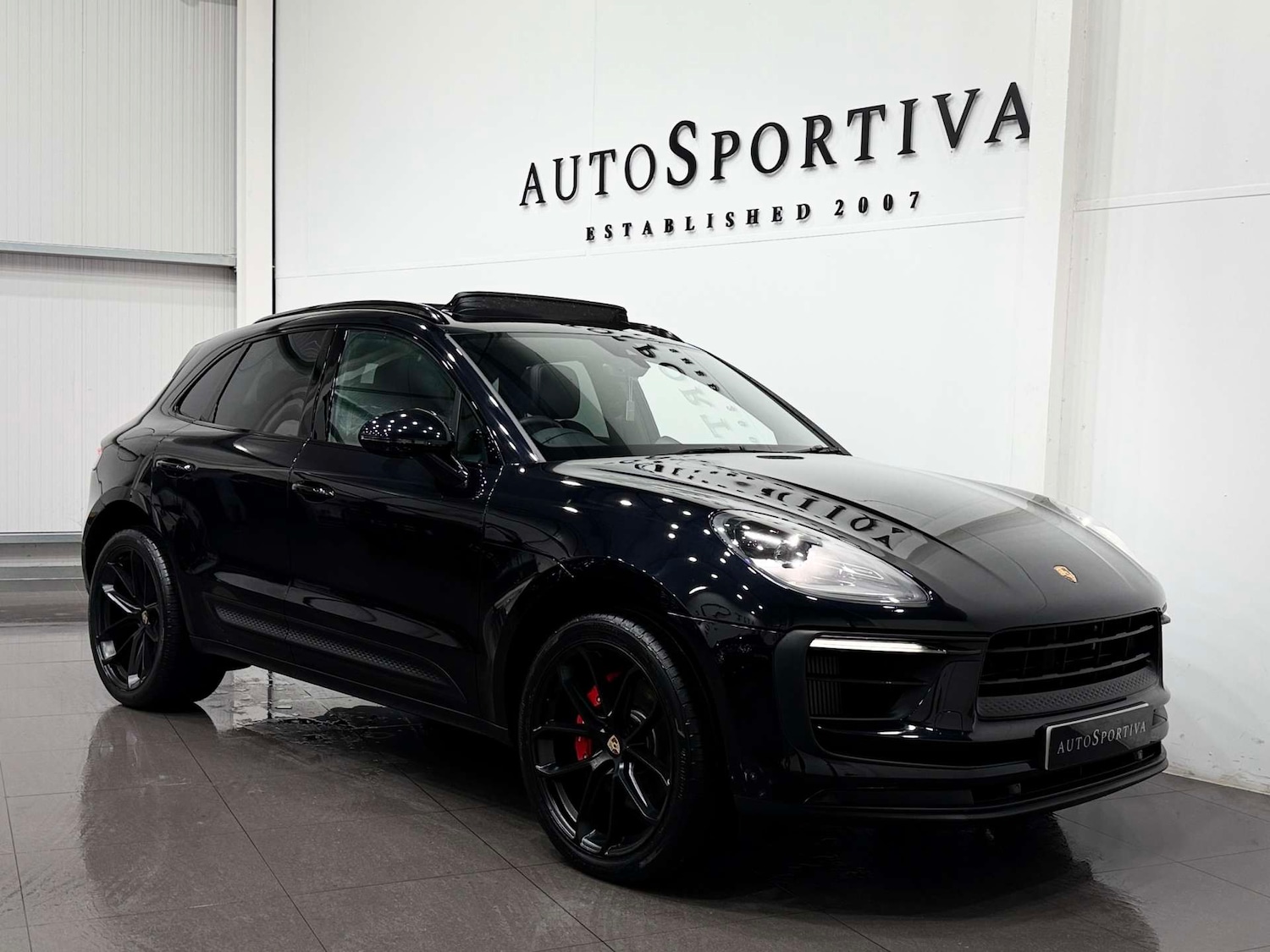 Used Porsche Macan 2024 for sale - 77833843: Photo 11