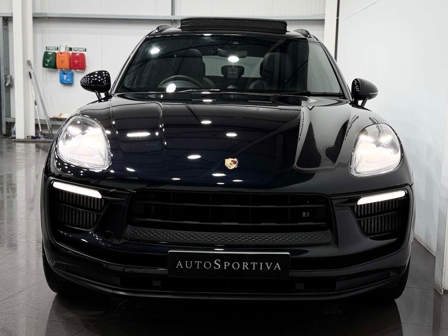 Used Porsche Macan 2024 for sale - 77833843: Photo 8