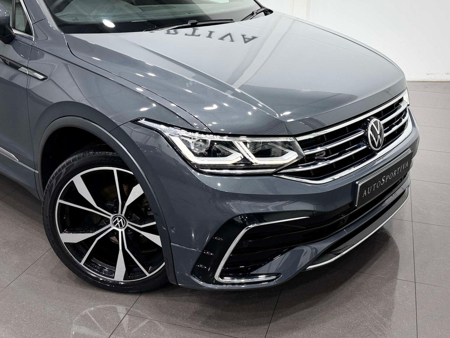 Used Volkswagen Tiguan 2020 for sale - 77211849: Photo 29