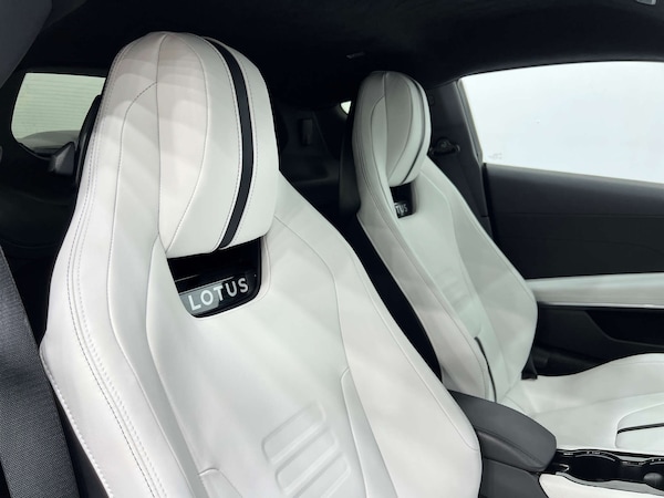 Used Lotus Emira 2024 for sale - 76277655: Photo 15