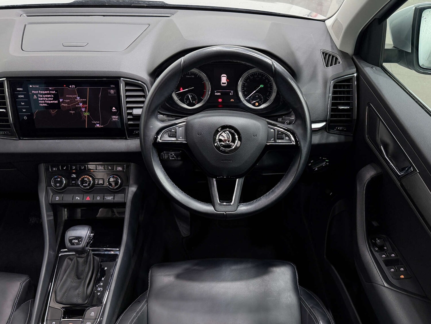 Used Skoda Karoq 2018 for sale - 76601086: Photo 23