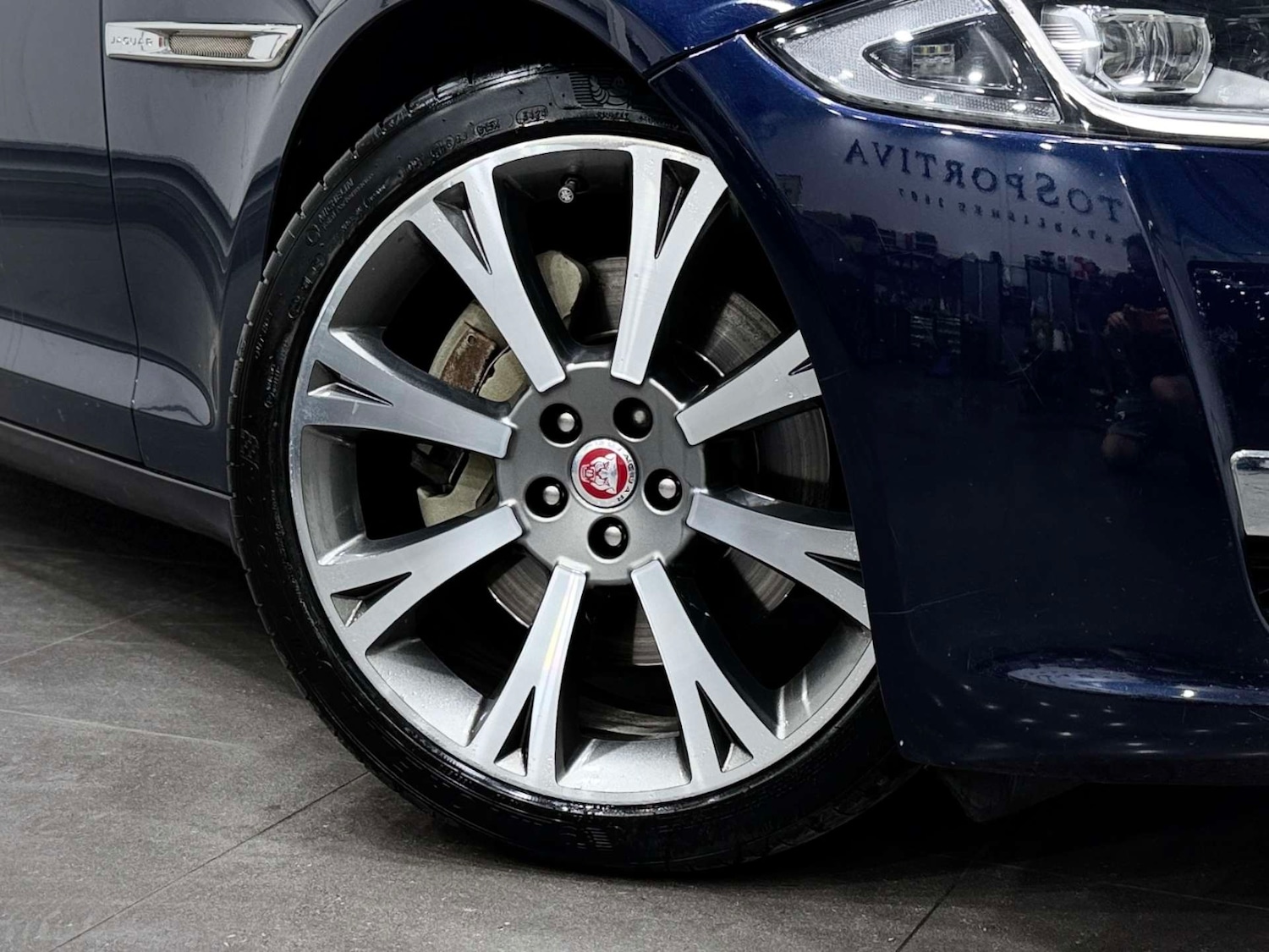 Used Jaguar XJ 2017 for sale - 77937227: Photo 14