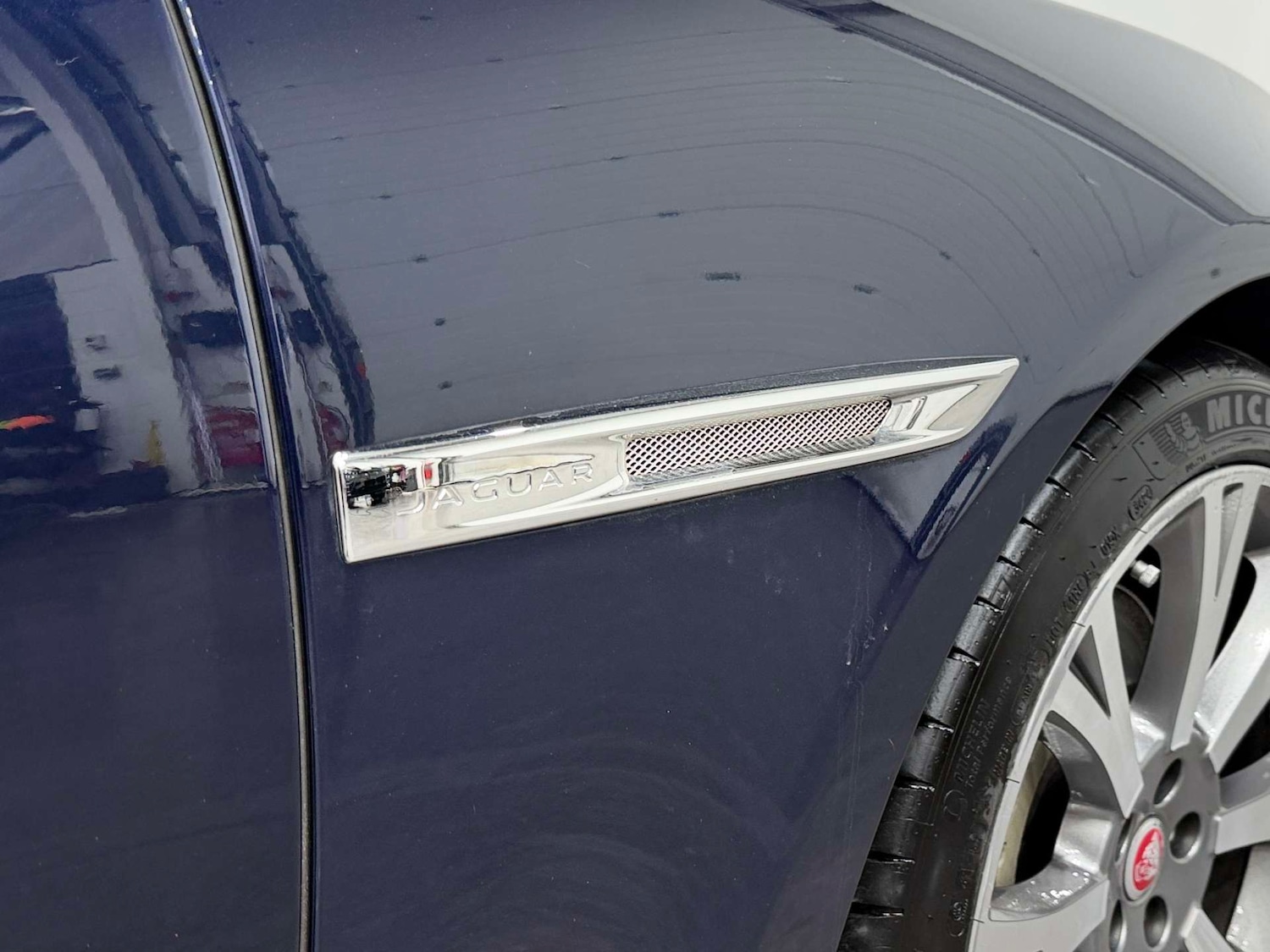 Used Jaguar XJ 2017 for sale - 77937227: Photo 29