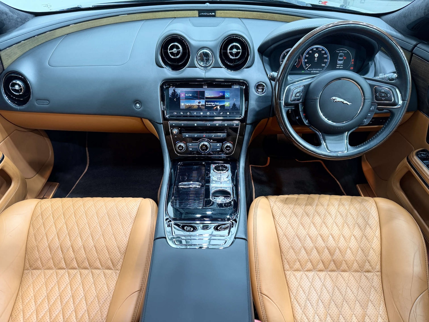 Used Jaguar XJ 2017 for sale - 77937227: Photo 51