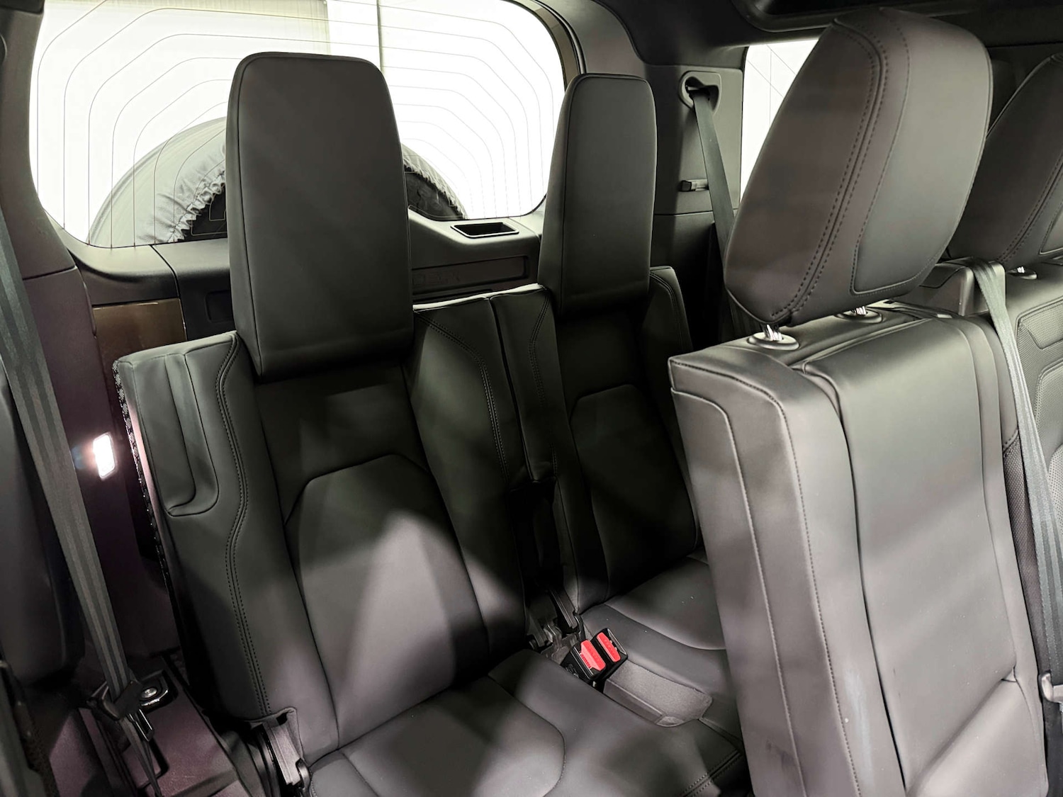 Used Land Rover Defender 2023 for sale - 77833871: Photo 16