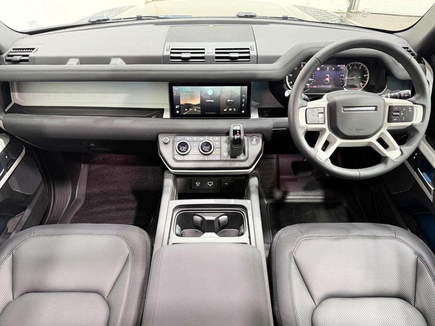 Used Land Rover Defender 2023 for sale - 77833871: Photo 23