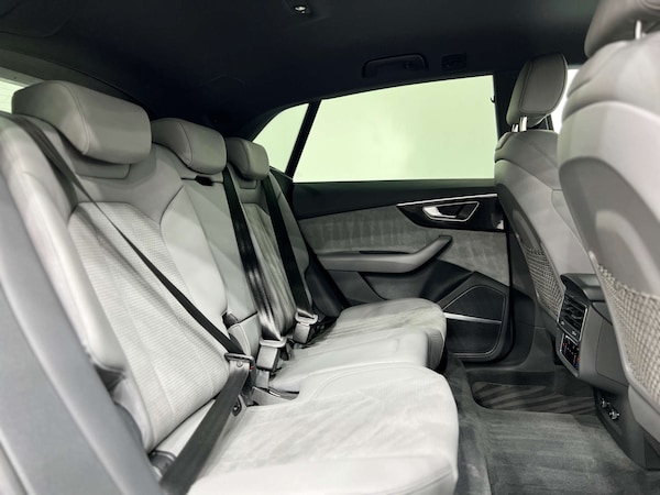Used Audi Q8 2023 for sale - 76068152: Photo 15
