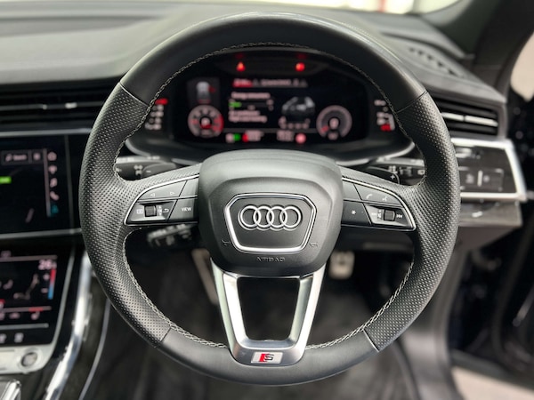 Used Audi Q8 2023 for sale - 76068152: Photo 24