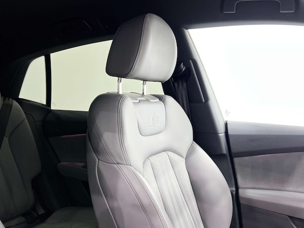 Used Audi Q8 2023 for sale - 76068152: Photo 38