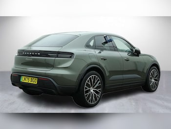 Used Porsche Macan 2025 for sale - 78111303: Photo