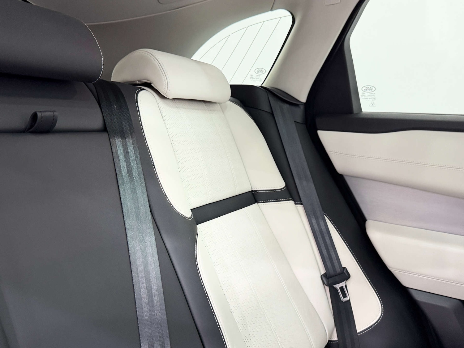 Used Land Rover Range Rover Velar 2022 for sale - 77833865: Photo 16