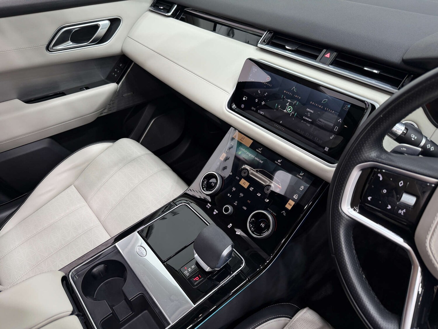 Used Land Rover Range Rover Velar 2022 for sale - 77833865: Photo 42