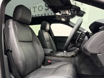 Used Land Rover Range Rover Velar 2024 for sale - 79616790: Photo