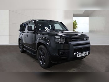 Used Land Rover Defender 2024 for sale - 78568250: Photo