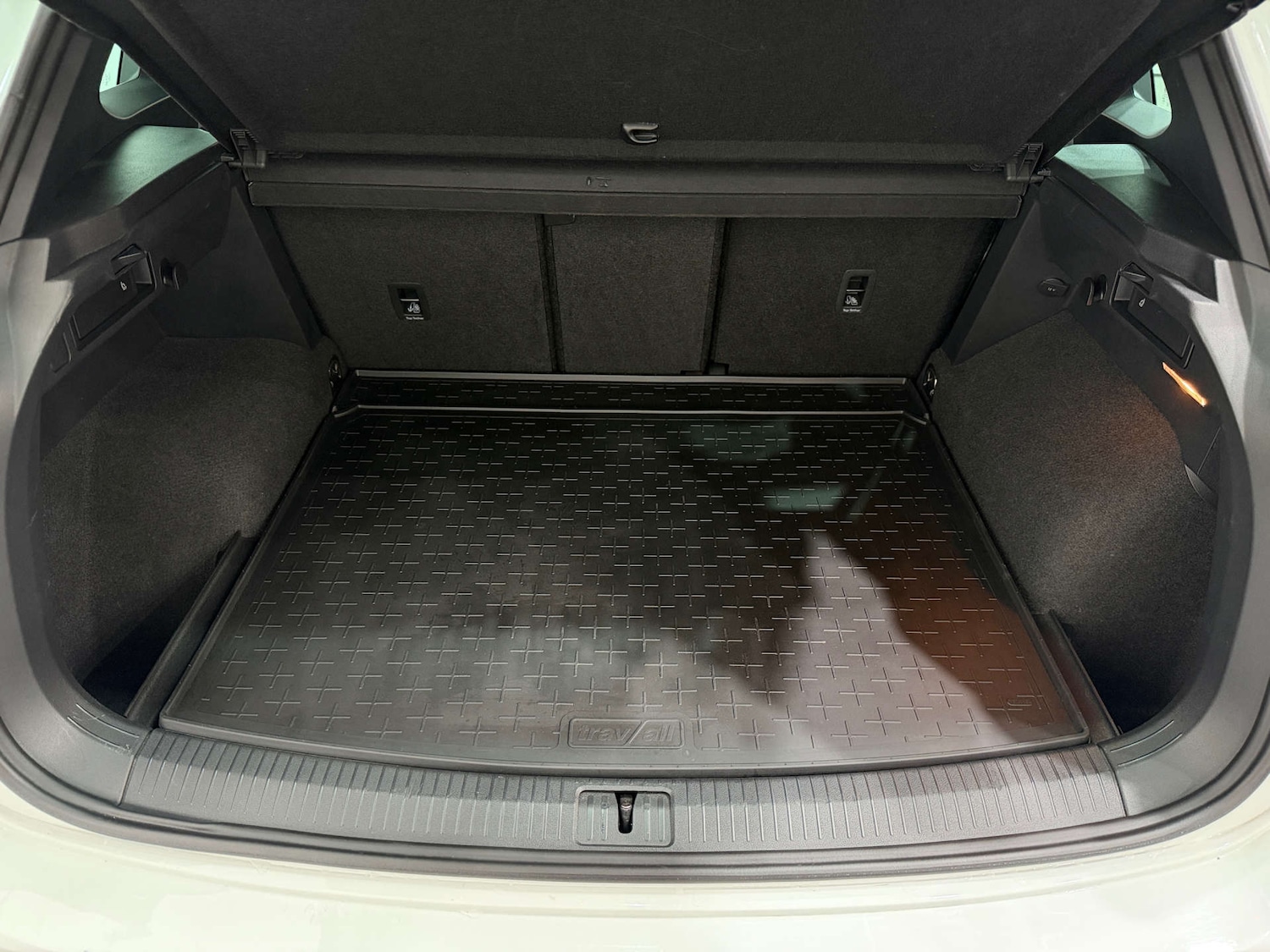 Used Volkswagen Tiguan 2020 for sale - 76330101: Photo 28