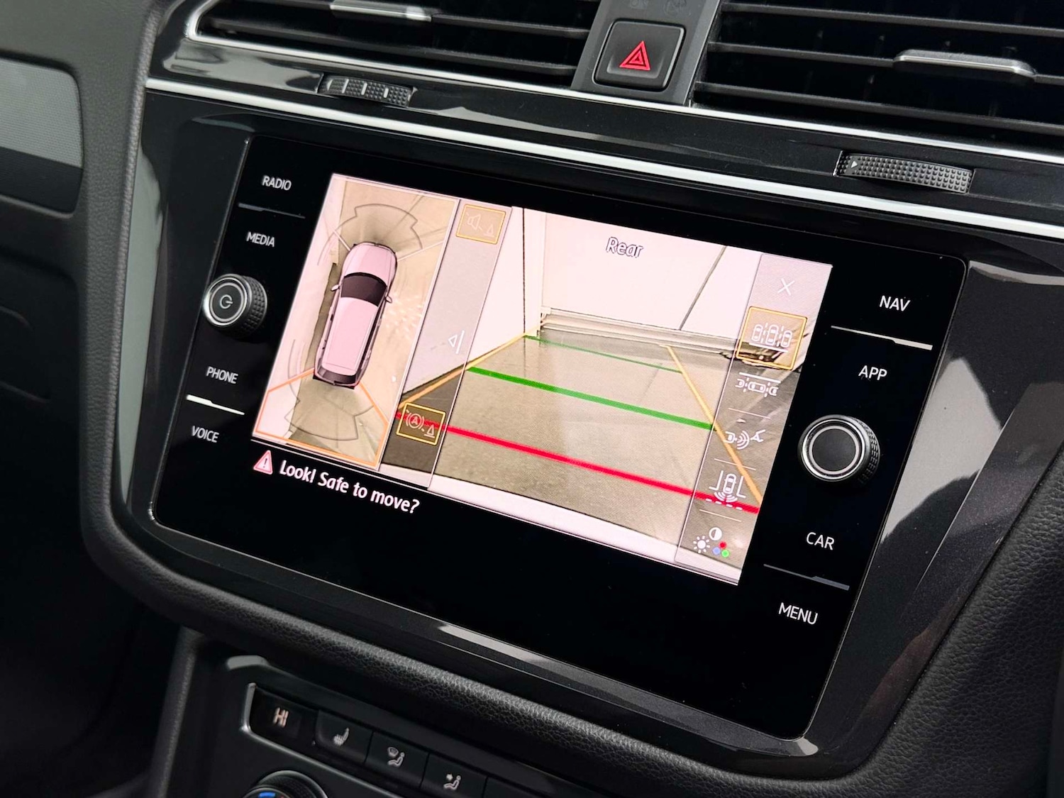 Used Volkswagen Tiguan 2020 for sale - 76330101: Photo 45