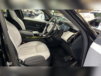 Used Land Rover Range Rover Sport 2023 for sale - 78201068: Photo