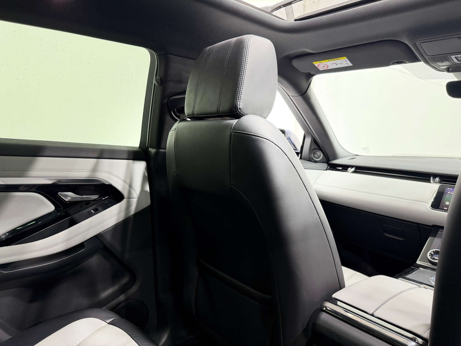 Used Land Rover Range Rover Evoque 2019 for sale - 77531912: Photo 17