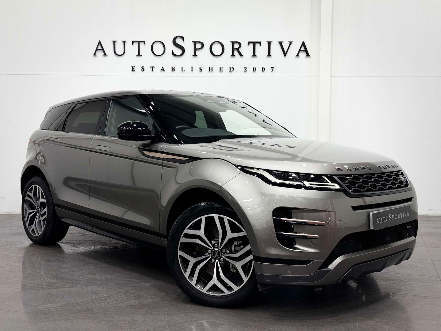 Used Land Rover Range Rover Evoque 2021 for sale - 76739858: Photo 1