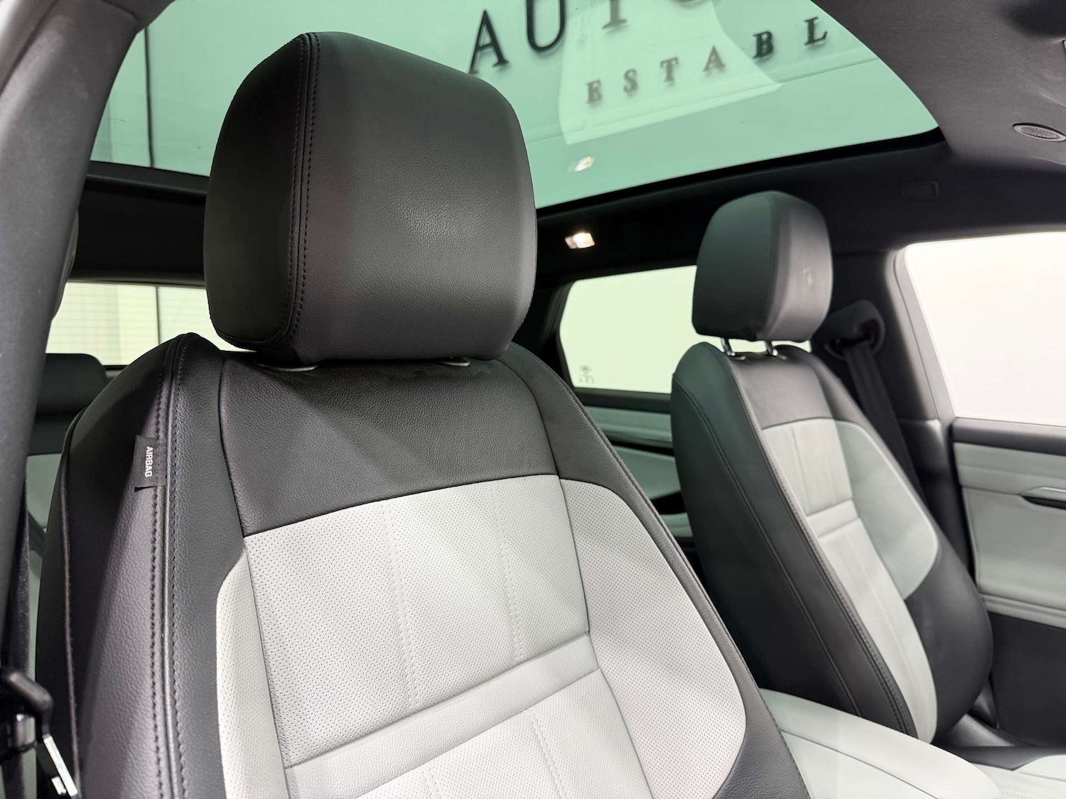 Used Land Rover Range Rover Evoque 2021 for sale - 76739858: Photo 38