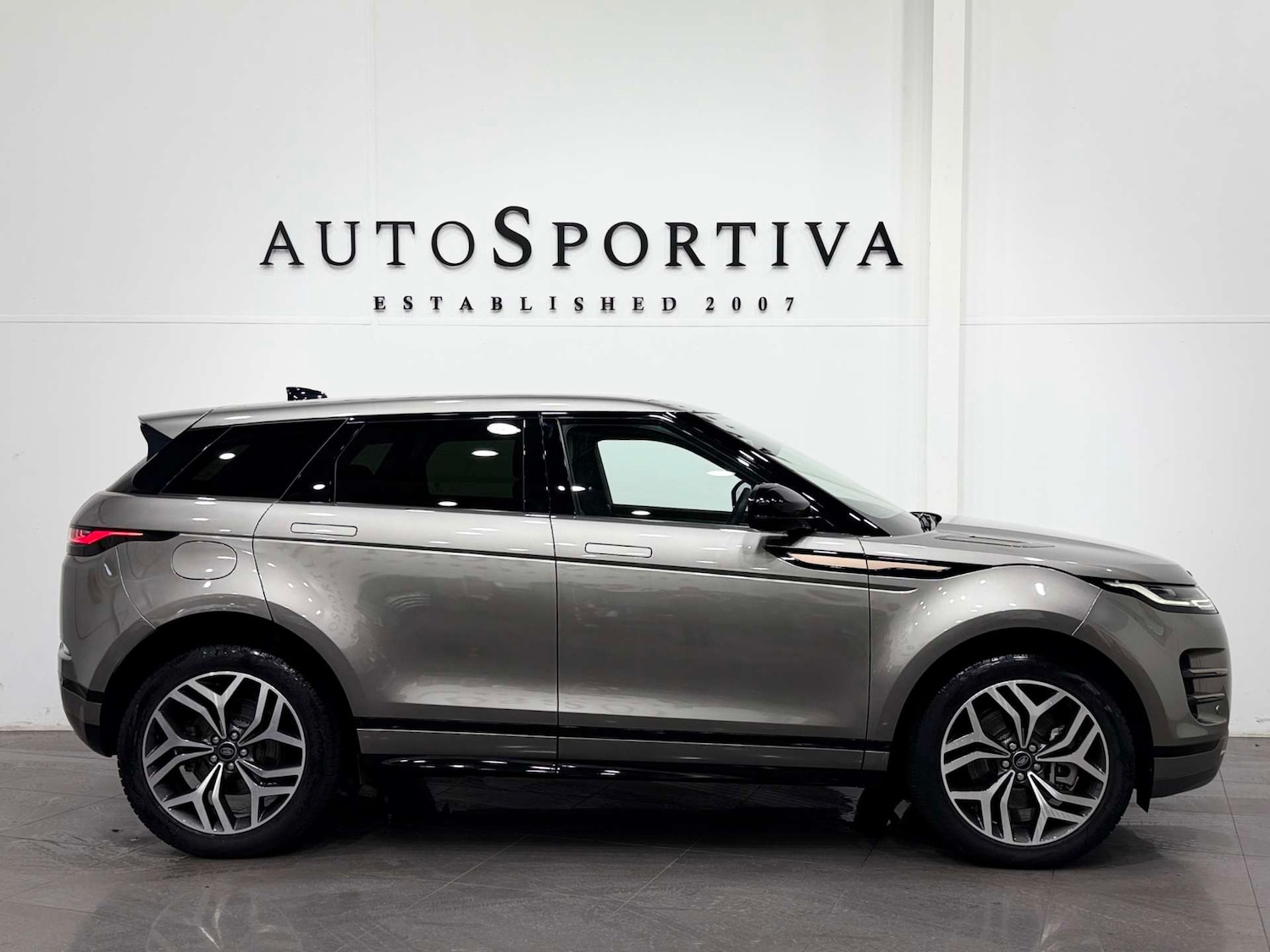 Used Land Rover Range Rover Evoque 2021 for sale - 76739858: Photo 7